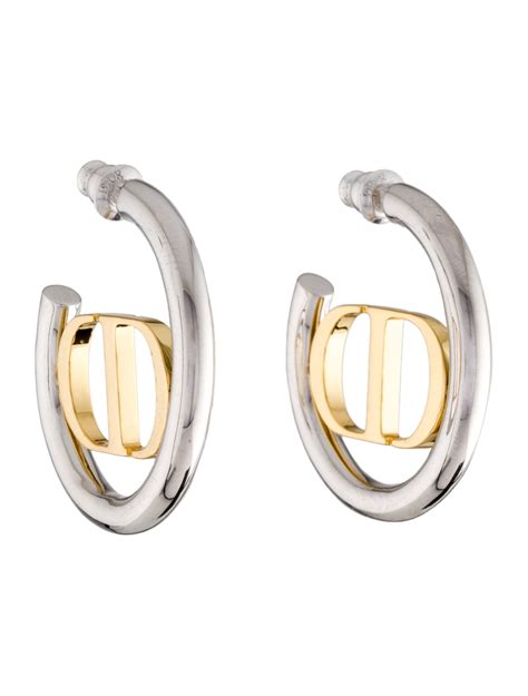 Christian Dior 30 Montaigne Hoop Earrings 